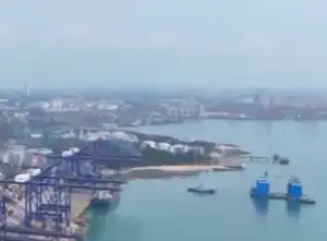 产能成瓶颈！尊界S800轿车日产量卡在150台，交付压力空前