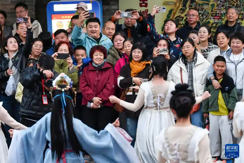 古城焕新颜:文化之旅正当时