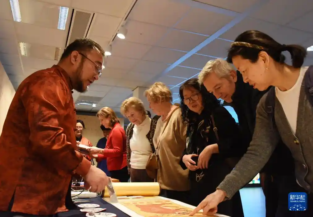 燕赵文化惊艳海牙，河北交流活动掀起中荷文化新热潮