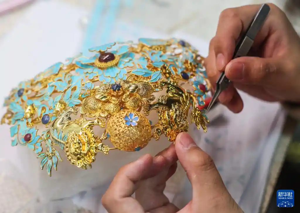 艺术村崛起：浙江慈溪激活乡村产业新动能