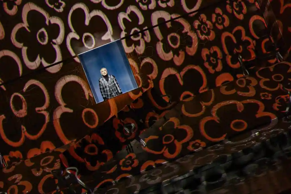 中欧碰撞新剧《樱桃园》首演，戏剧美学开启跨界新篇章