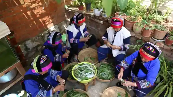 非遗新生：时光摆渡人的现代使命