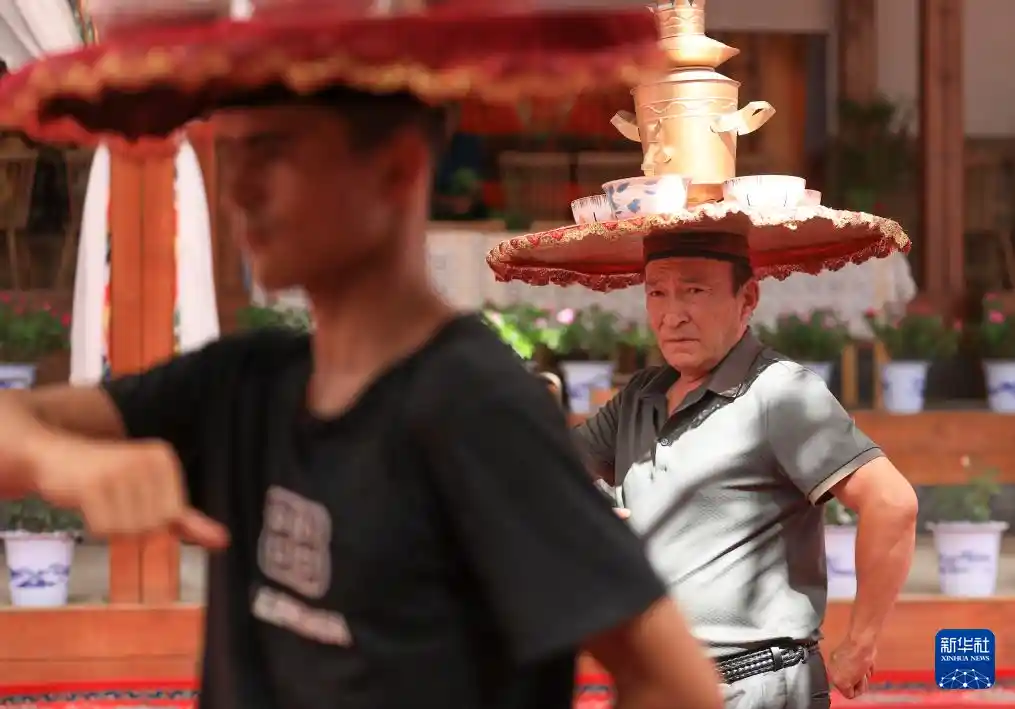 丝路舞韵：萨玛瓦尔焕发新魅力