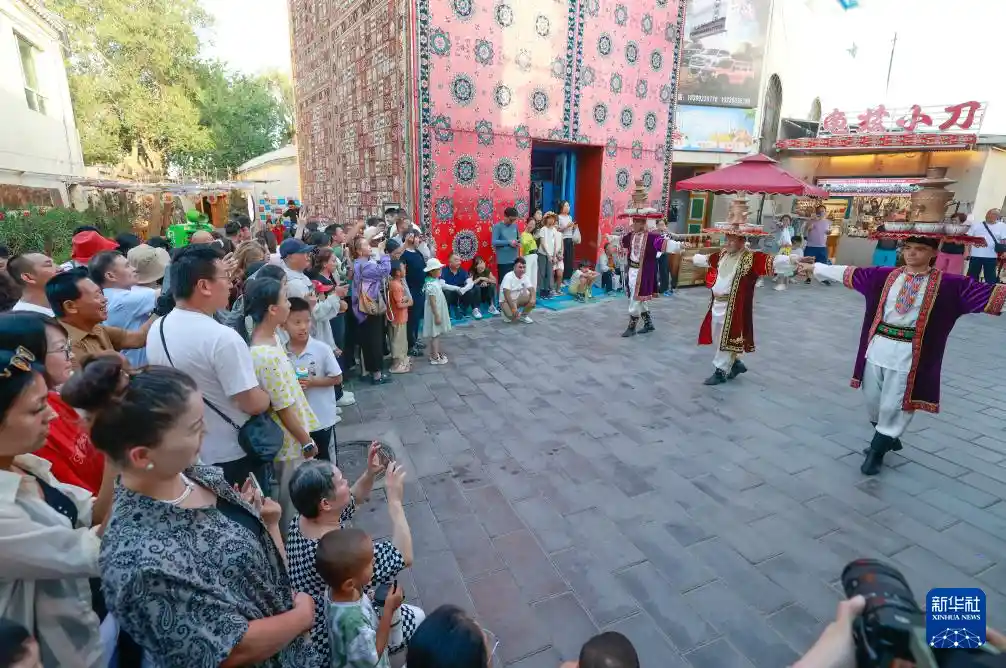 丝路舞韵：萨玛瓦尔焕发新魅力