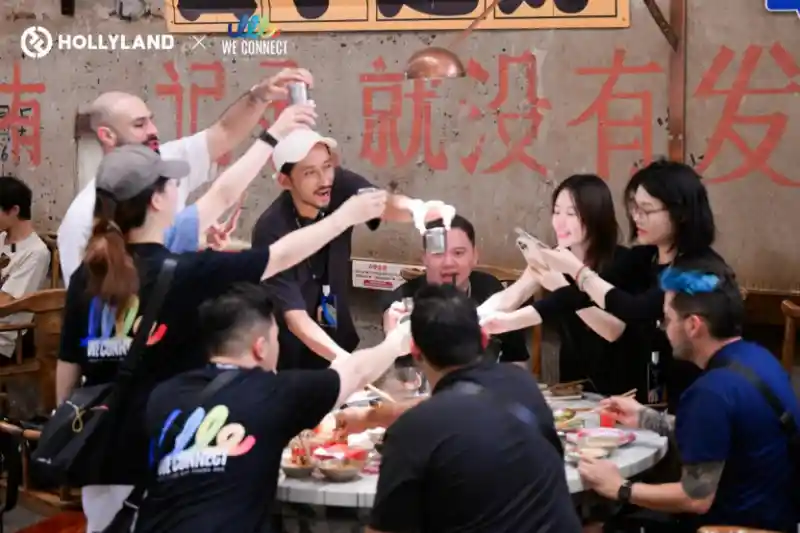 30位全球创作者空降8D魔幻之城，猛犸以科技重塑世界连接新纪元