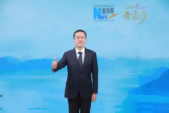 千山区惊艳亮相《300秒看家乡》：钢铁记忆邂逅山水新篇