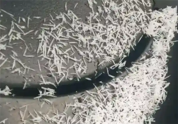 济南暴雨梨花针现象引热议 专家揭秘两大成因