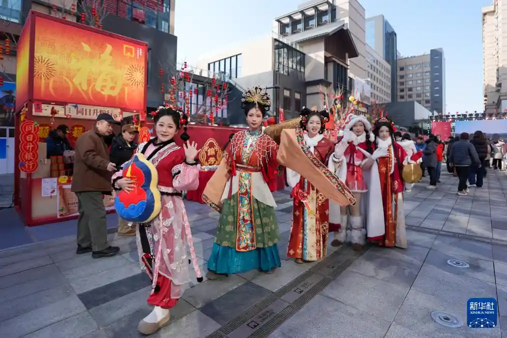 隆福新春焕新颜：年味儿升级引热议