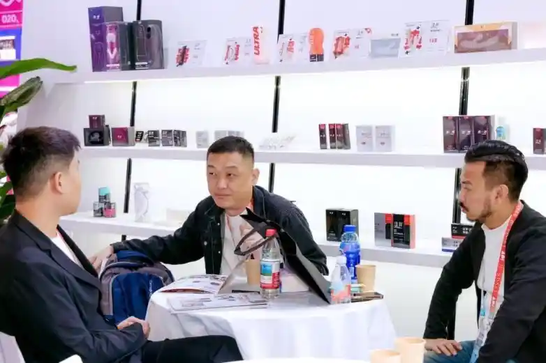 风起东方,新程启航|2026上海API EXPO五周年盛典燃动全场
