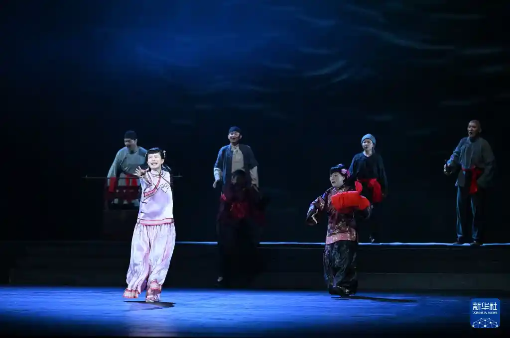 《赶大营》首演引爆京城,民族文艺新篇启幕